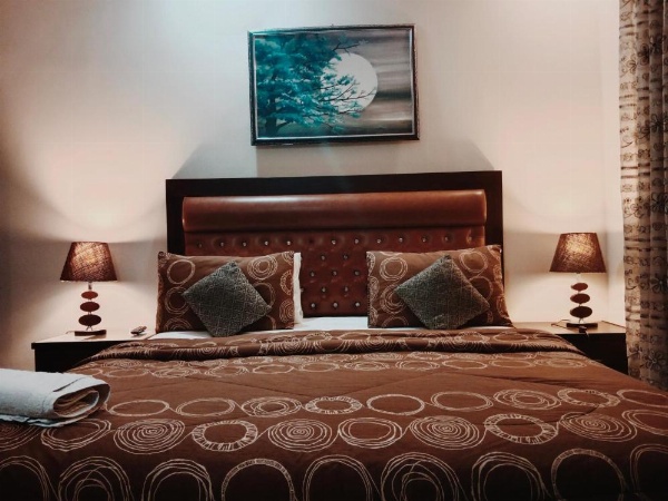 Seaview Lodge Guest House image 11