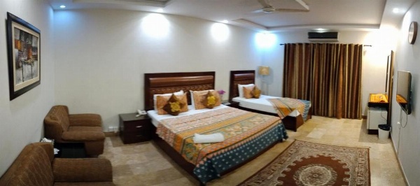 Seaview Lodge Guest House image 13
