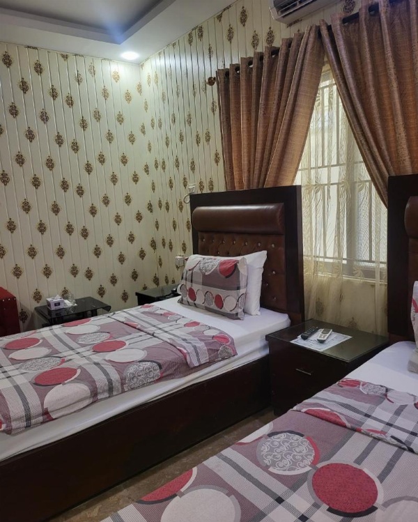 Seaview Lodge Guest House image 26